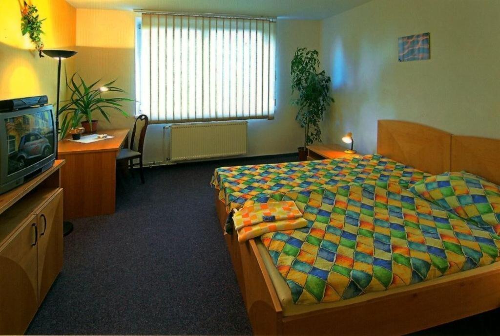 Prostějov Penzion U Chmelu מראה חיצוני תמונה